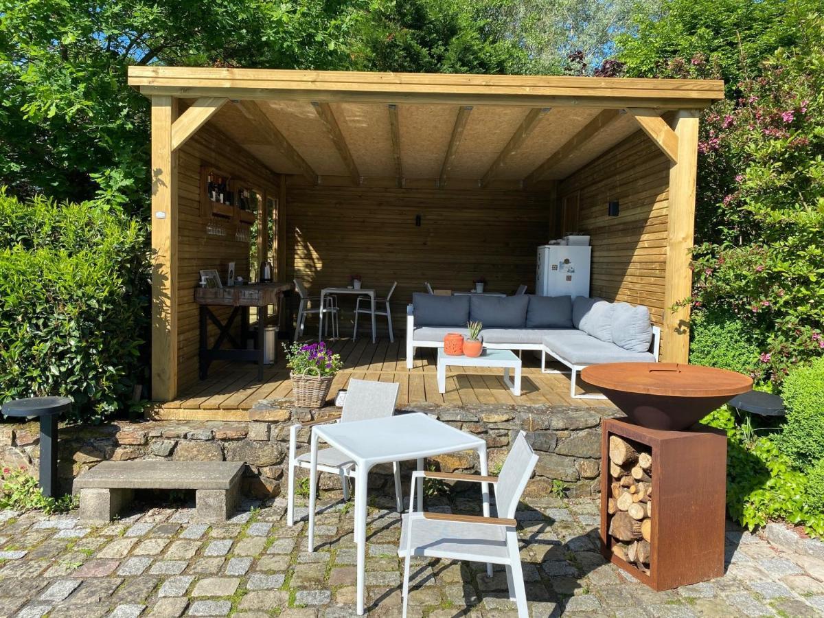 Paddock Lodge - Suites Wellness & Chambres D'Hotes Stoumont Exteriör bild