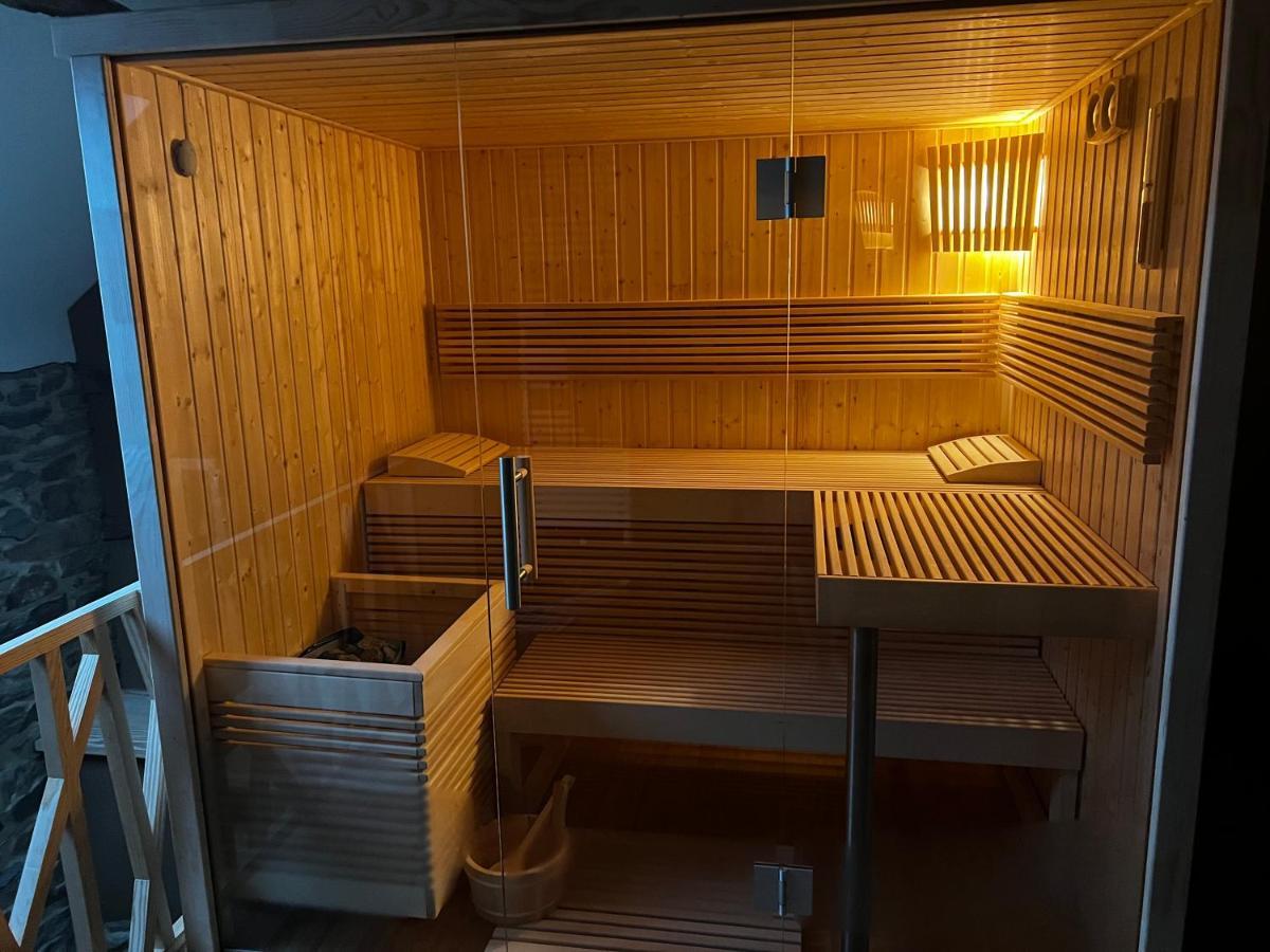 Paddock Lodge - Suites Wellness & Chambres D'Hotes Stoumont Exteriör bild