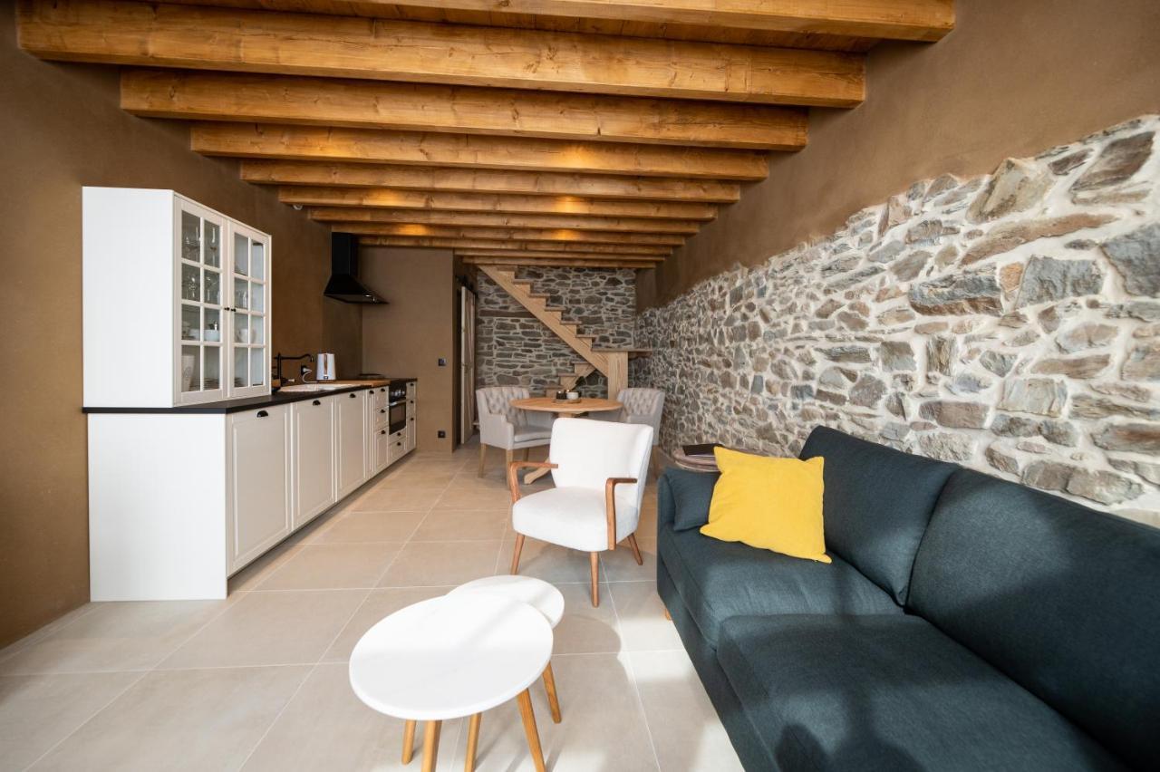 Paddock Lodge - Suites Wellness & Chambres D'Hotes Stoumont Exteriör bild