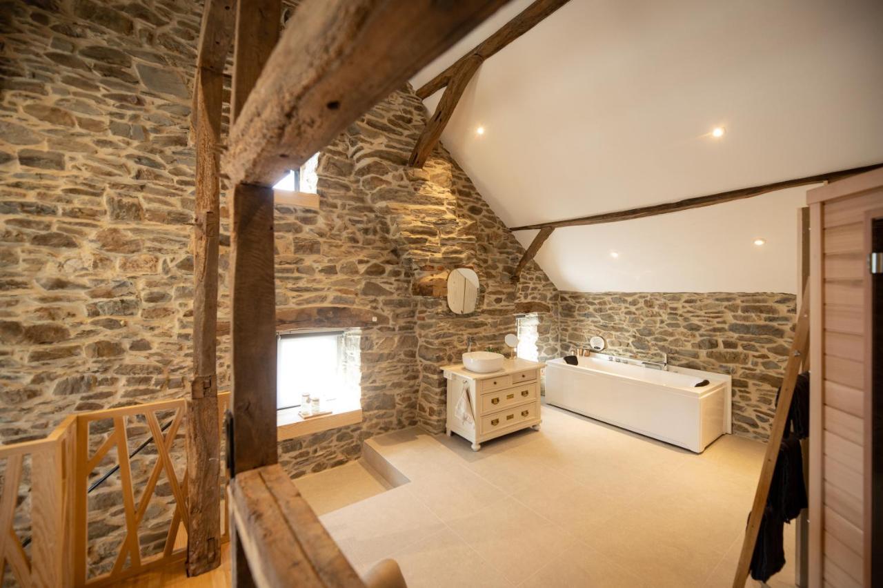 Paddock Lodge - Suites Wellness & Chambres D'Hotes Stoumont Exteriör bild