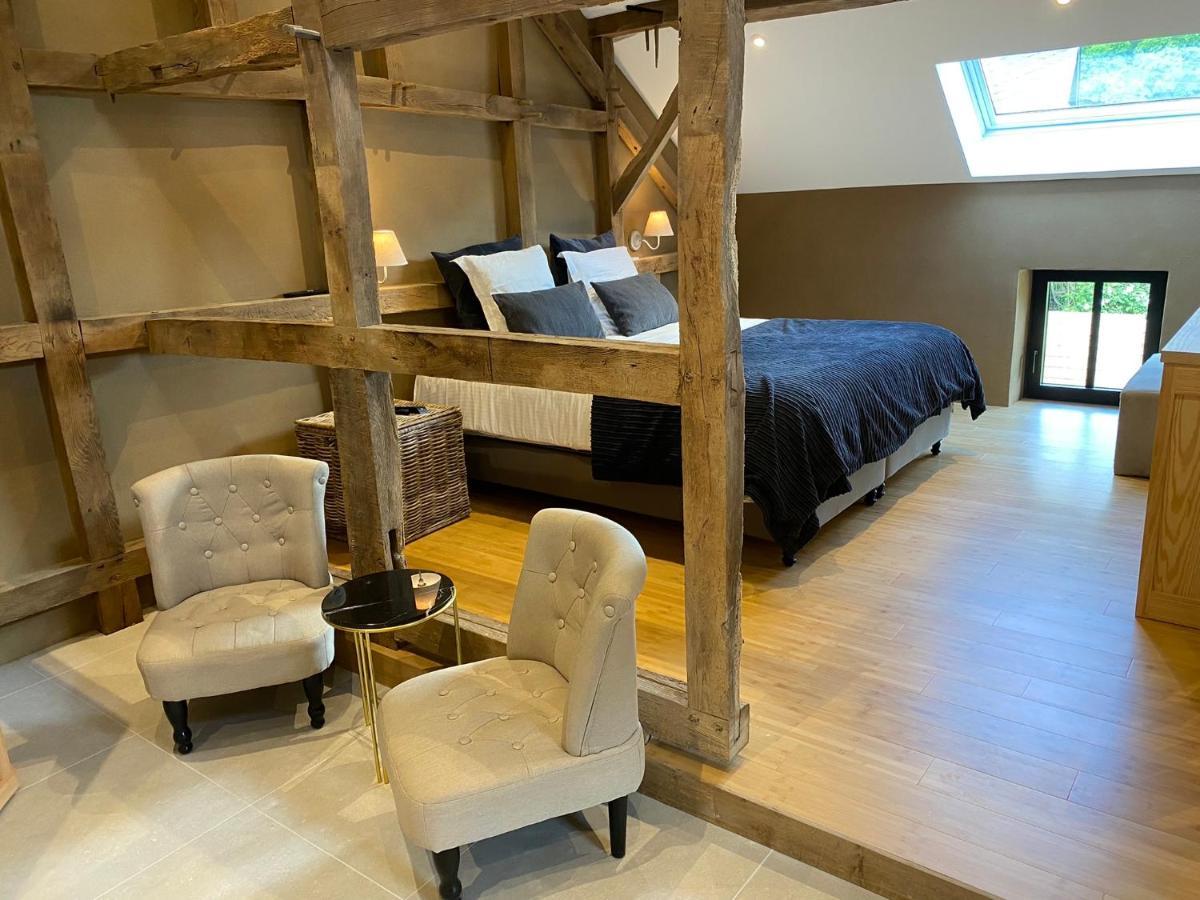 Paddock Lodge - Suites Wellness & Chambres D'Hotes Stoumont Exteriör bild