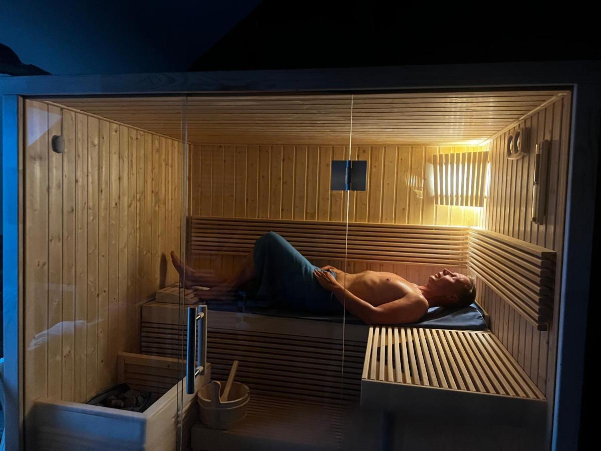 Paddock Lodge - Suites Wellness & Chambres D'Hotes Stoumont Exteriör bild
