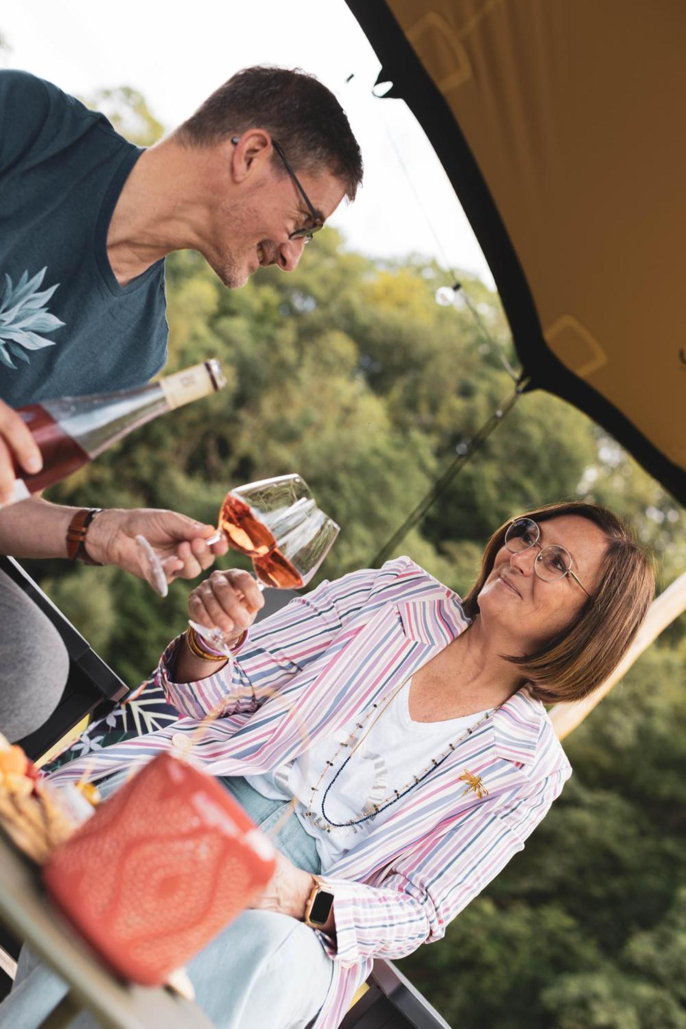 Paddock Lodge - Suites Wellness & Chambres D'Hotes Stoumont Exteriör bild
