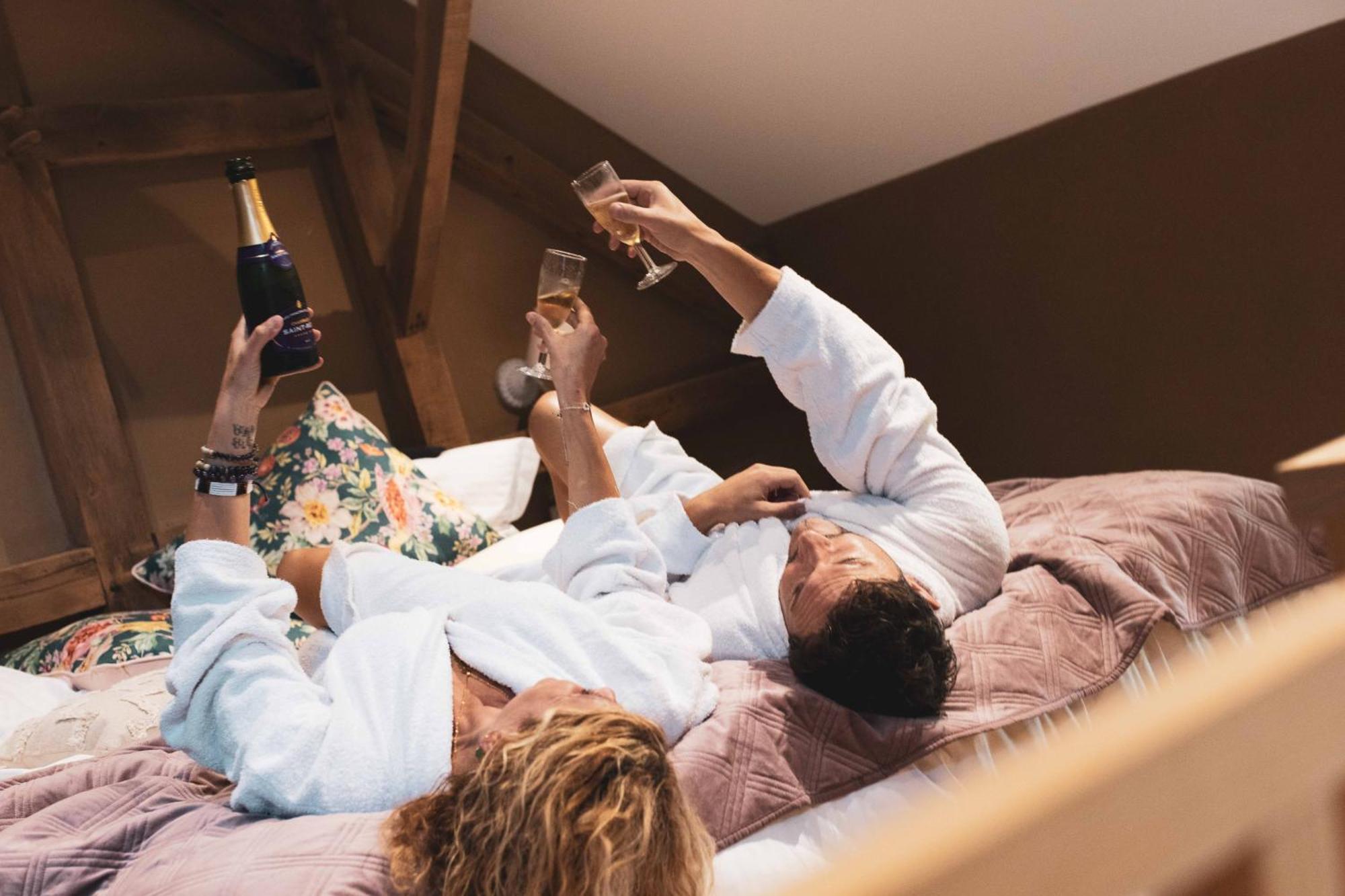 Paddock Lodge - Suites Wellness & Chambres D'Hotes Stoumont Exteriör bild