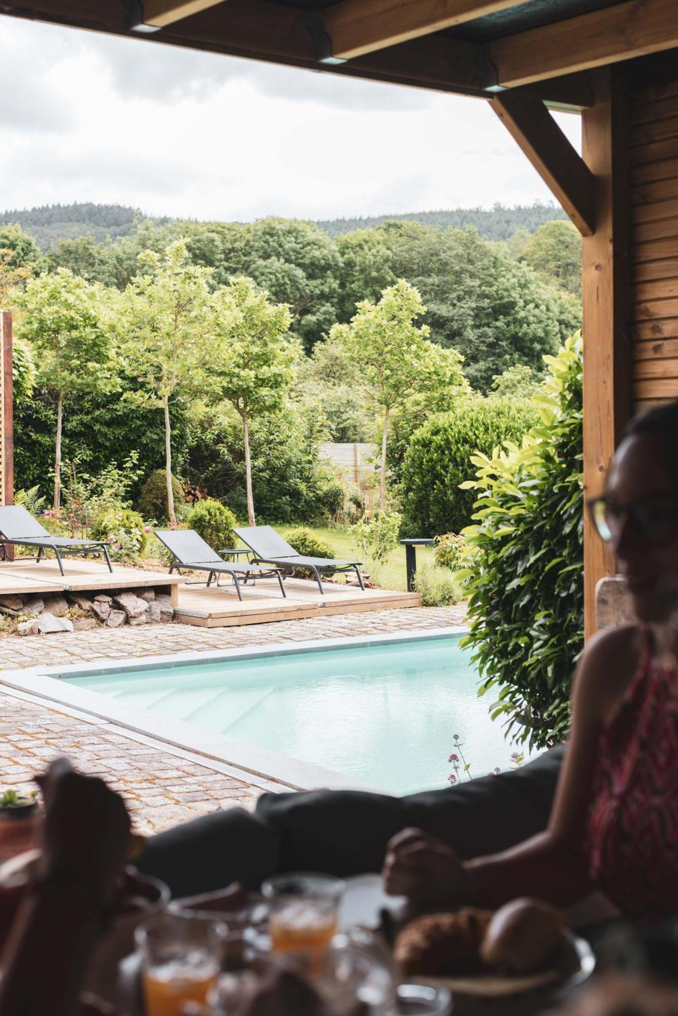 Paddock Lodge - Suites Wellness & Chambres D'Hotes Stoumont Exteriör bild